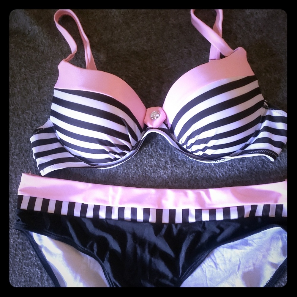 New without tags bikini